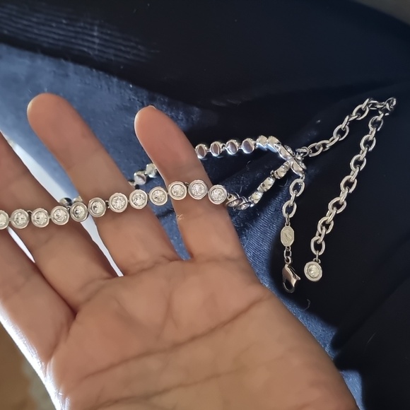 Swarovski tennis necklace - Picture 2 of 9